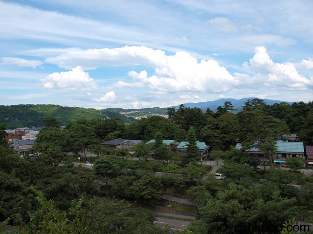 目の前には兼六園 目の前には兼六園