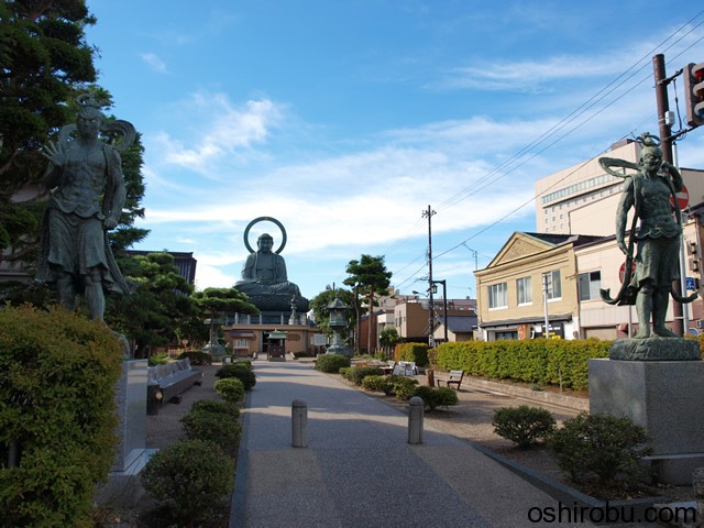 高岡大仏