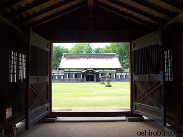 大庫裏から僧堂 大庫裏から僧堂