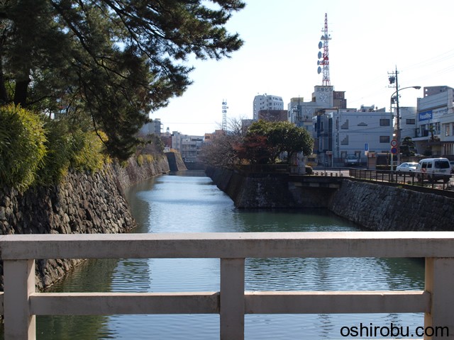 三の丸お堀