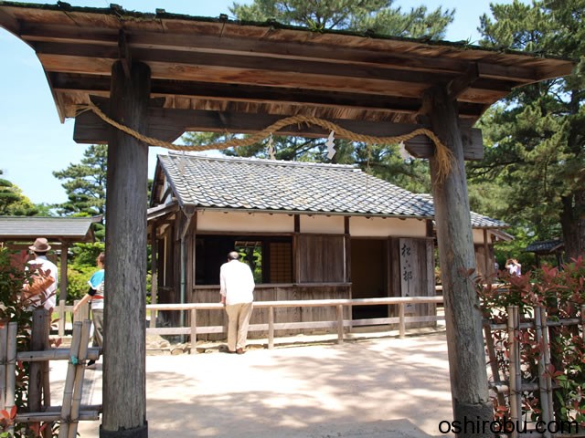 松下村塾の門 松下村塾の門