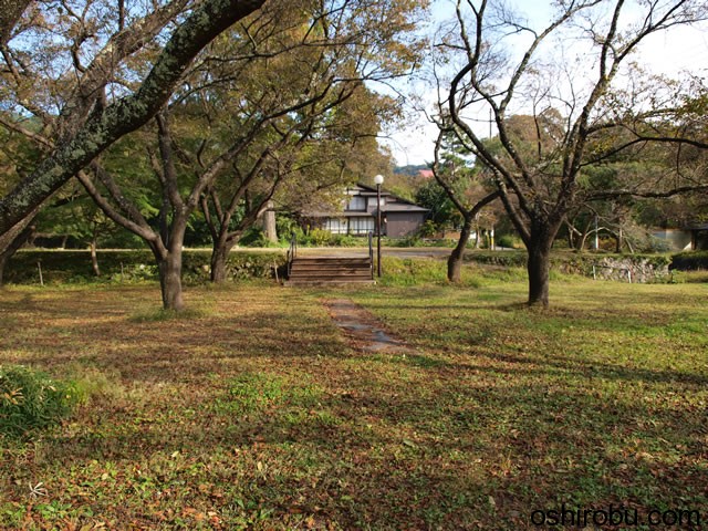 高校跡地 高校跡地