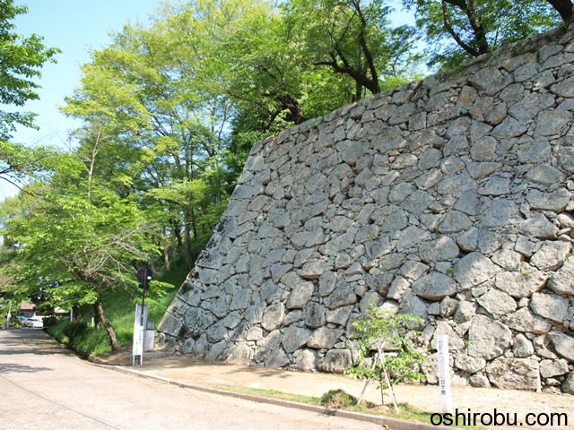 三の丸石垣 三の丸石垣