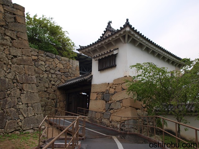 りの門 りの門