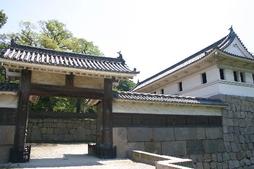 丸亀城
