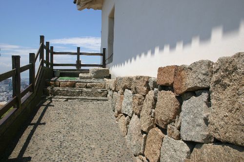 丸亀城