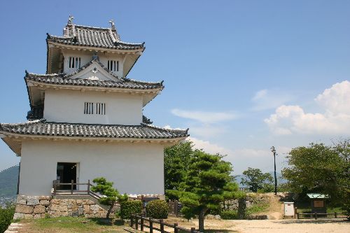 丸亀城