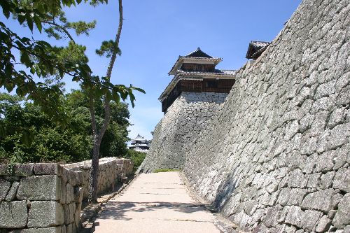 松山城